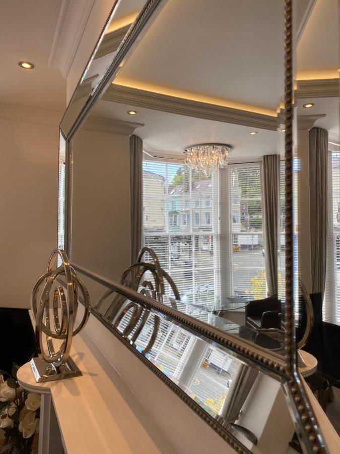 The Maureen Suite Llandudno Exteriör bild