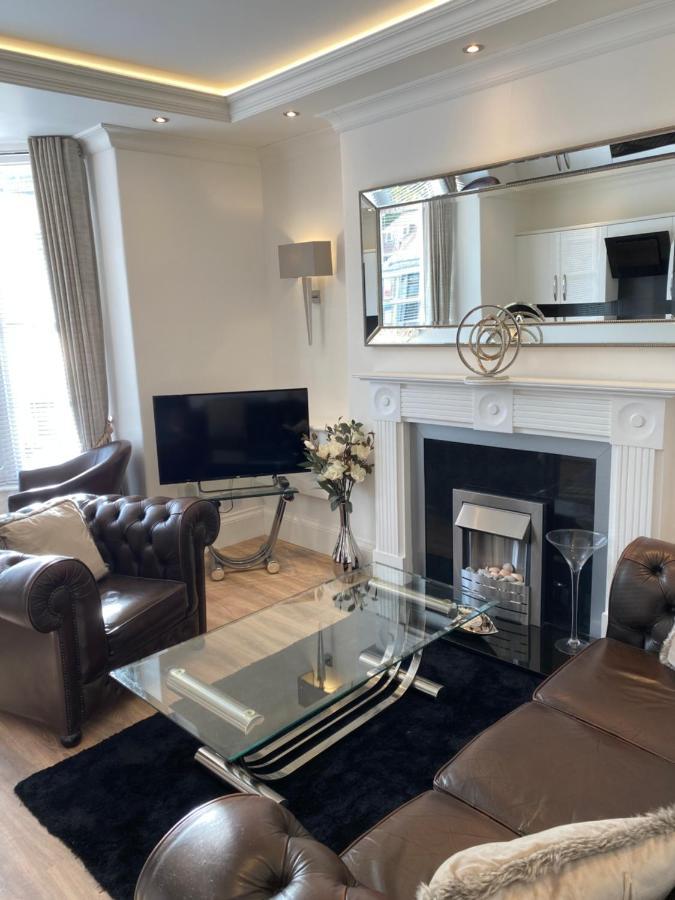 The Maureen Suite Llandudno Exteriör bild