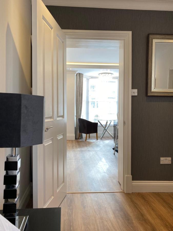 The Maureen Suite Llandudno Exteriör bild